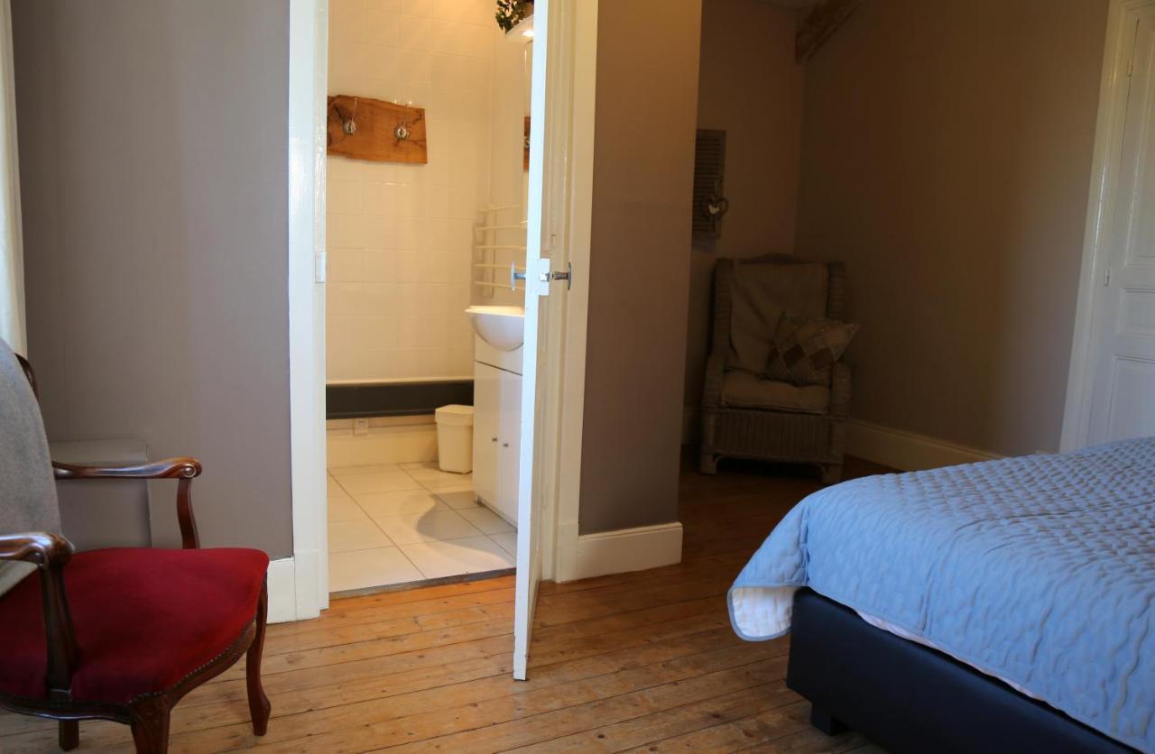 Bed and Breakfast Le Bonnet De Nuit Chalmoux Esterno foto